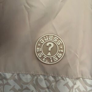 J.  GUESS Women's Soft Beige/White lounge 2Pcs. Suit.